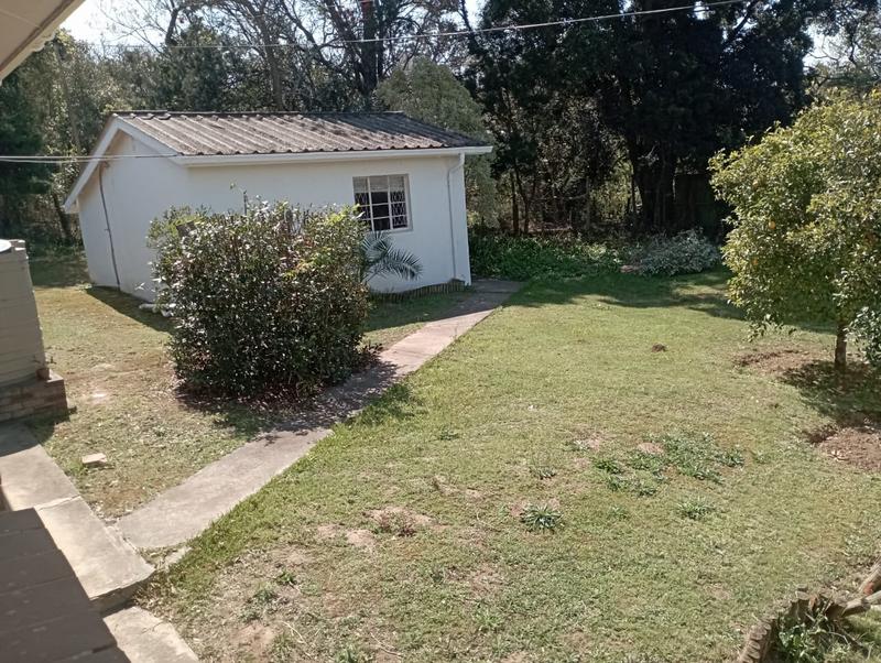 To Let 4 Bedroom Property for Rent in Oatlands Eastern Cape